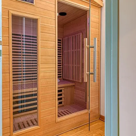 Le Bleriot - Idealement Situe Avec Sauna Apartment Calais